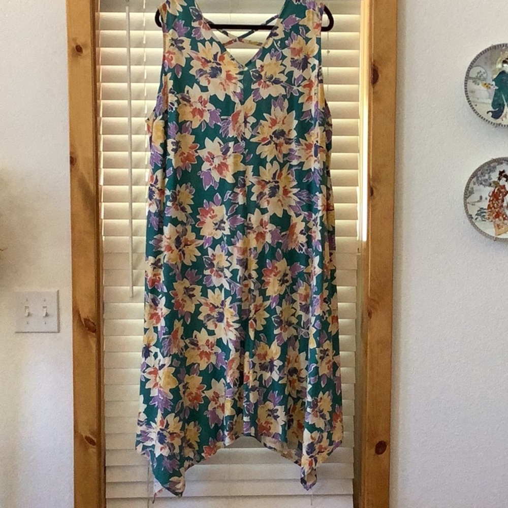 Floral Print Asymmetric Dress. Plus Size 3X